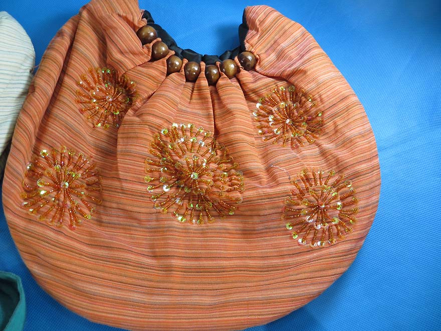 bali-batik-purse-handbag-05c