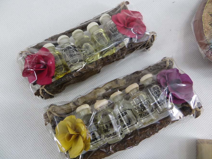 bali-tranditional-essential-oil-mix1c