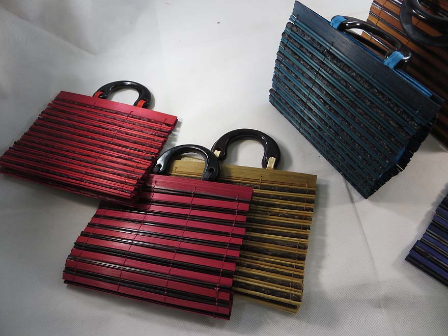 bamboo-stick-handbag-1i