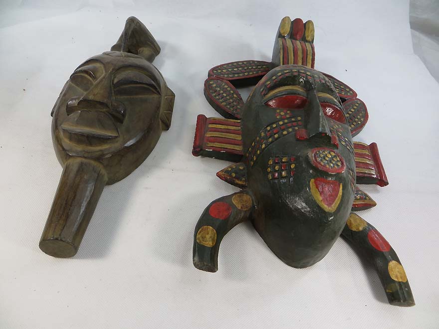 large-mask-wall-decor-1g