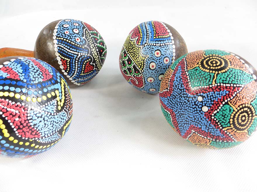painted-coconut-maracas-rattle-1b