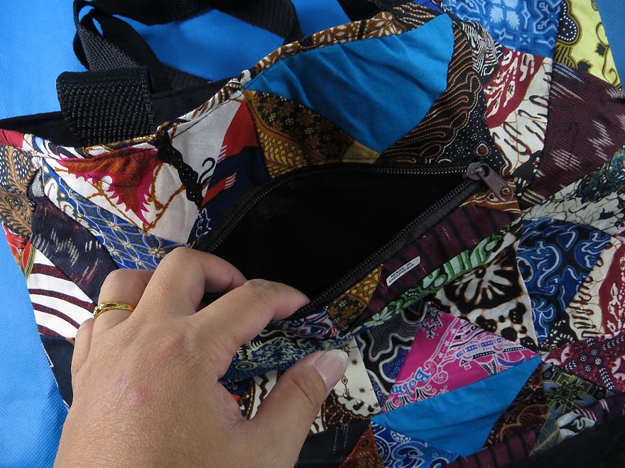 patchwork-batik-tote-bag-8f