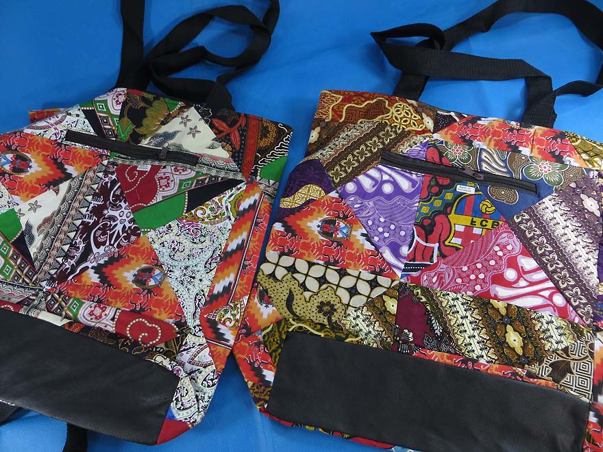 patchwork-batik-tote-bag-8h