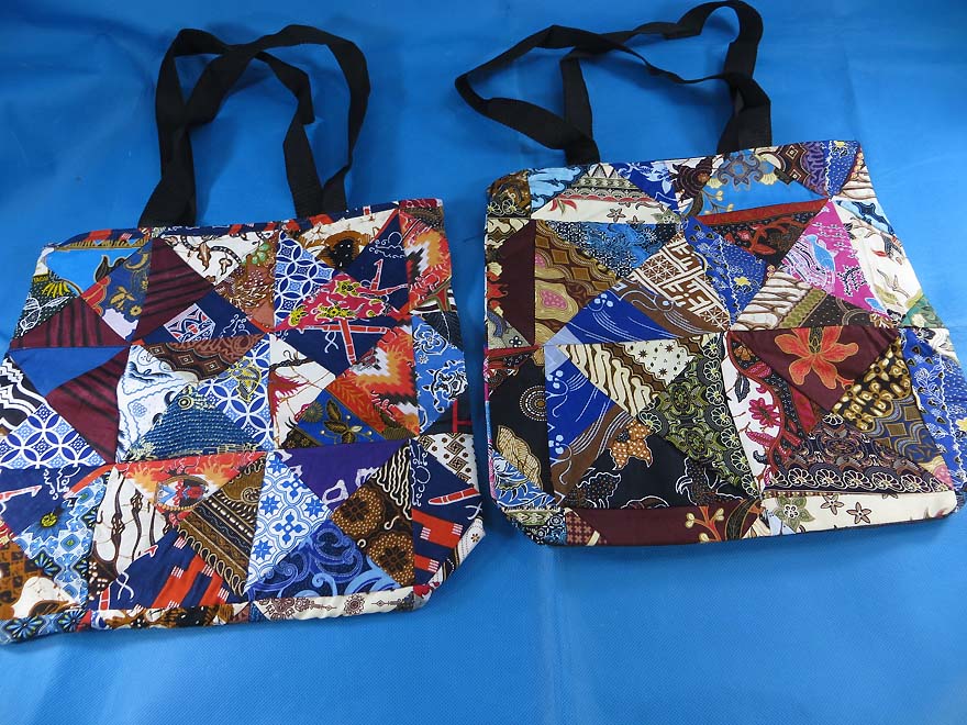 patchwork-batik-tote-bag-8l