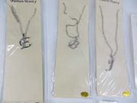 alphabet-initial-pendant-necklace-1d