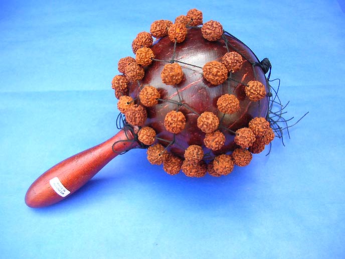 jentere-bead-coconut-shaker-2