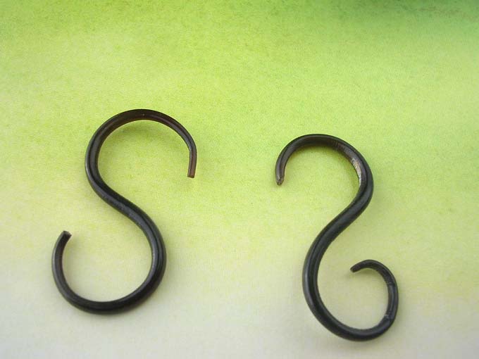 horn-earring-32