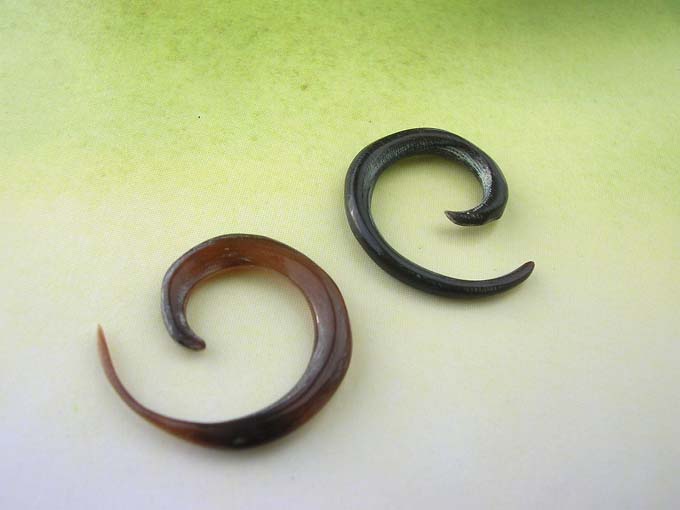 horn-earring-33