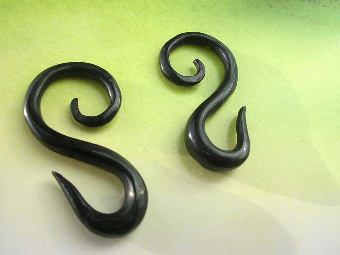 horn-earring-42