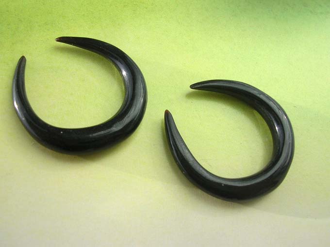 horn-earring-45