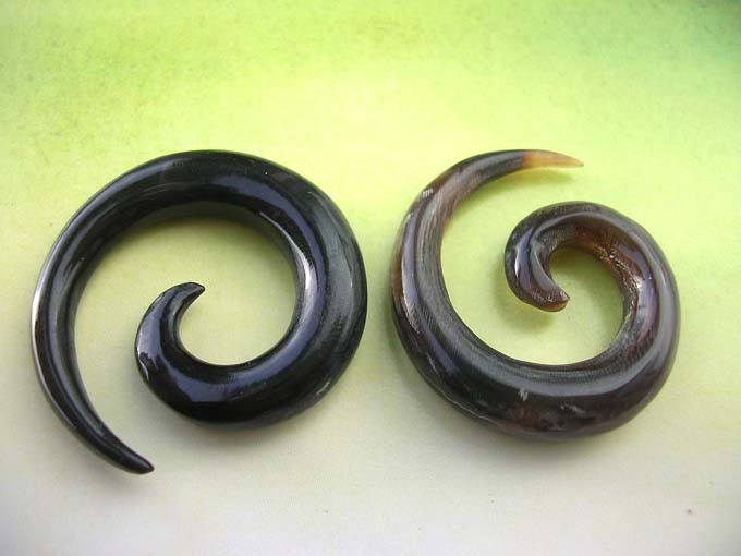 horn-earring-49