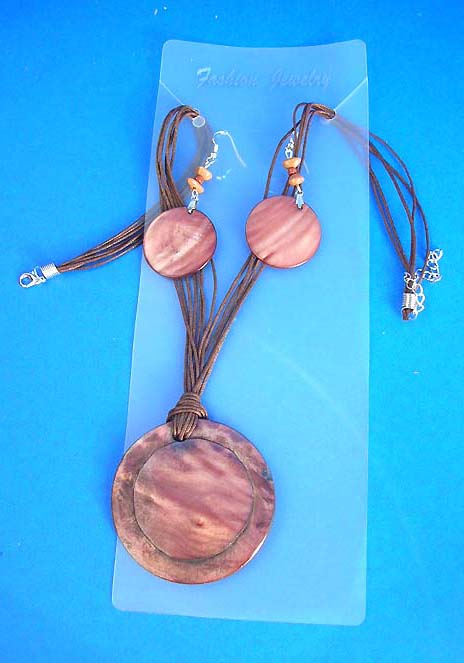 brown-seashell-jewelryset-01
