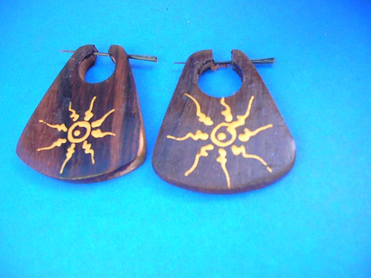 pin-wood-earlets-g08