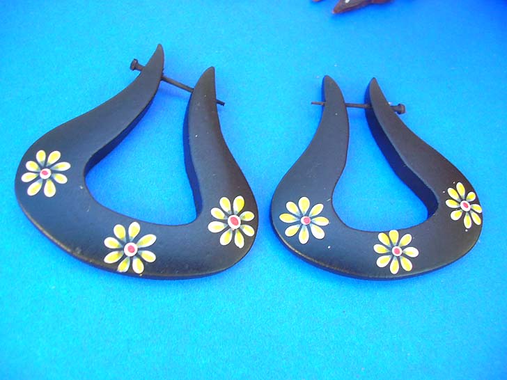 wooden-peg-earrings-b13
