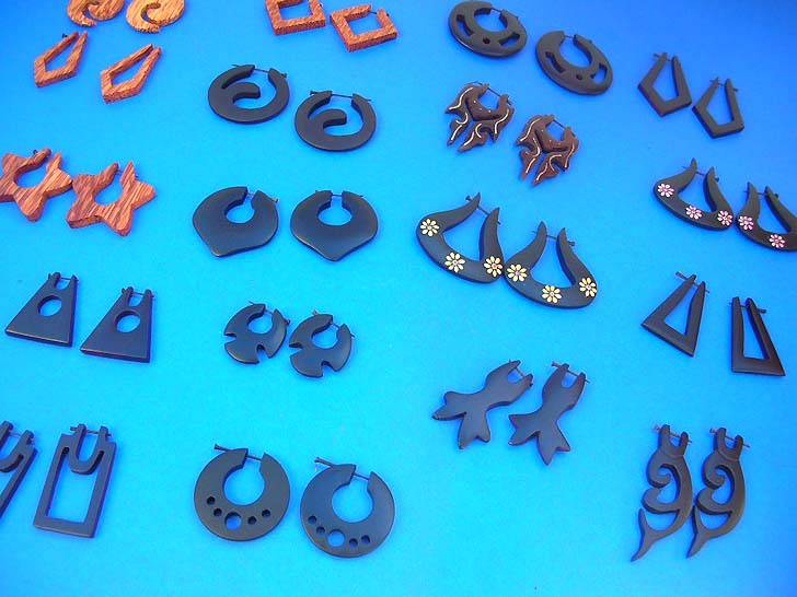 wooden-peg-earrings-b20-mix