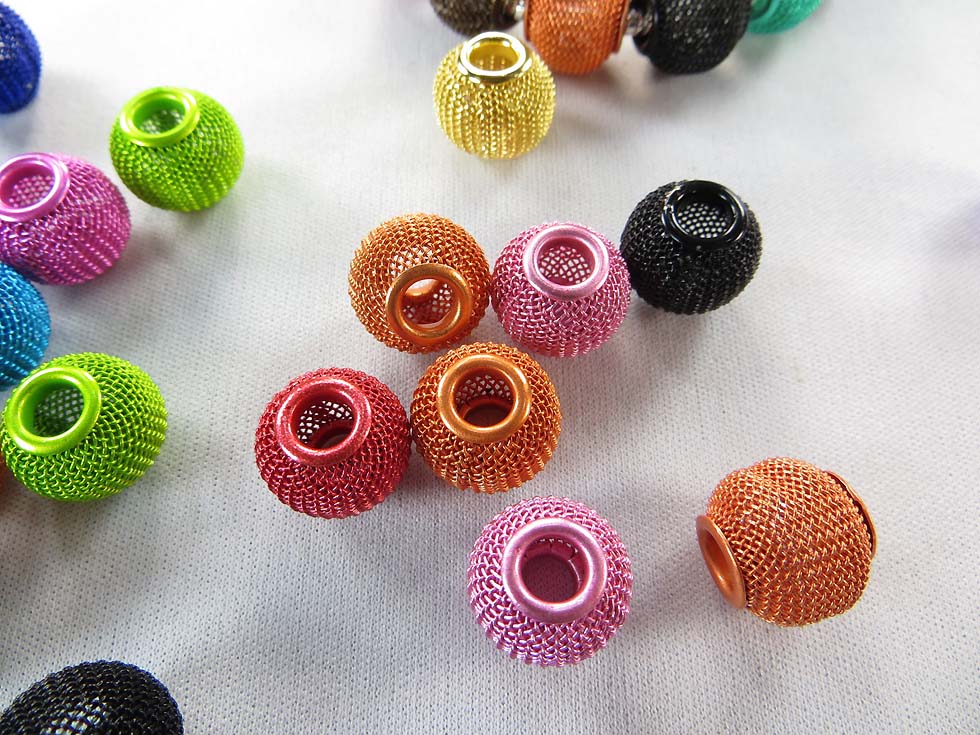 basketball-wives-mesh-rondelle-ball-bead-1b