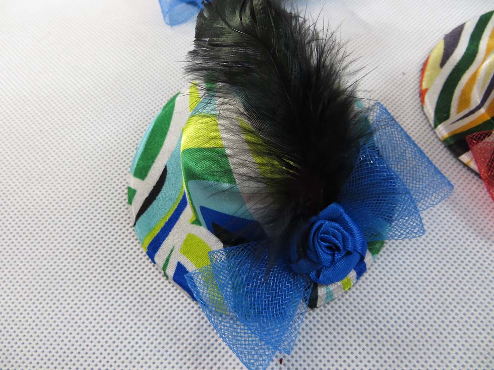 mini-top-hat-hair-clip-pin-2d