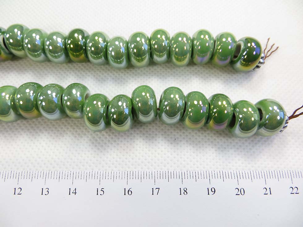 porcelain-ceramic-bead-on-strand-03c