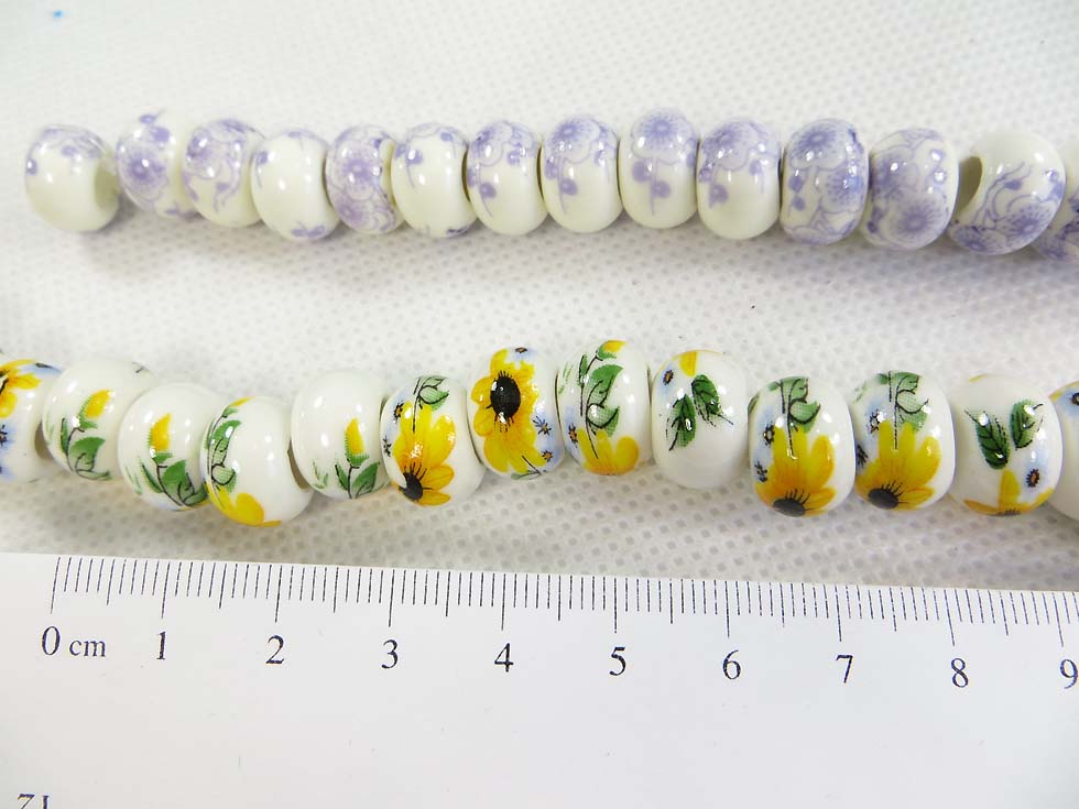 porcelain-ceramic-bead-on-strand-27c