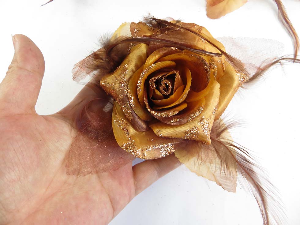 rose-feather-glitter-corsage-brooch-pin-ponytail-holder-04c