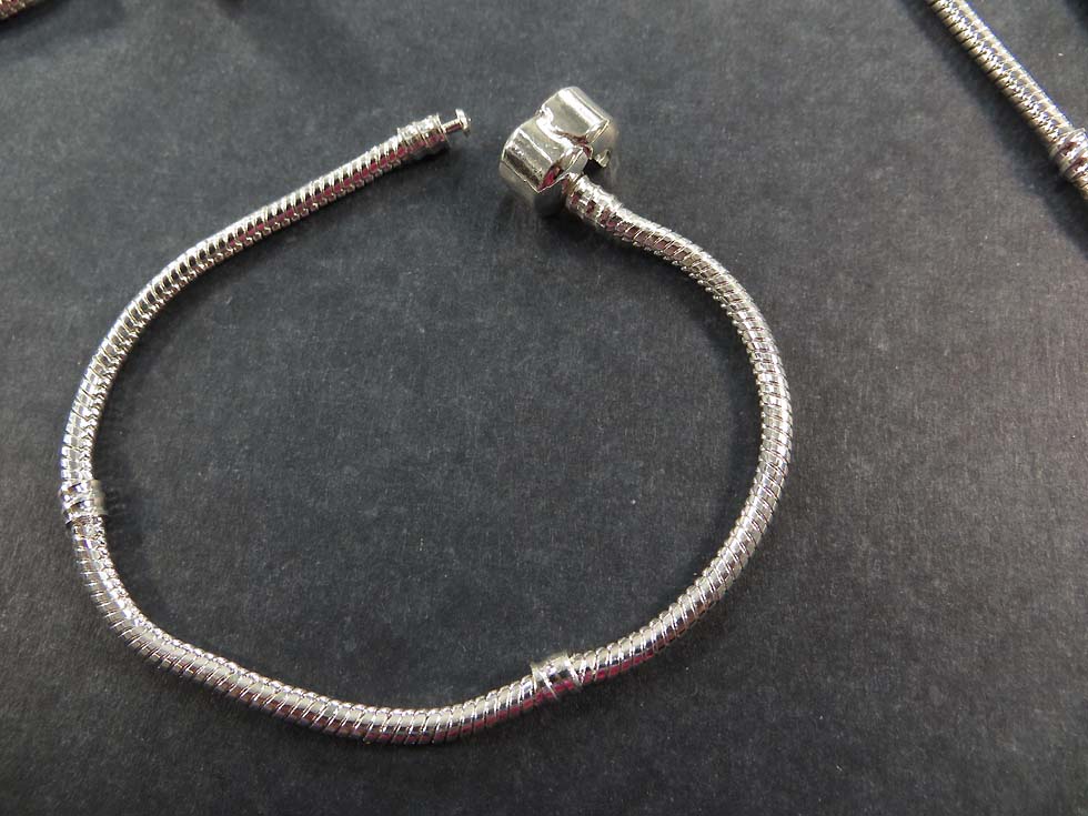 silver-plated-chain-bracelet-1b