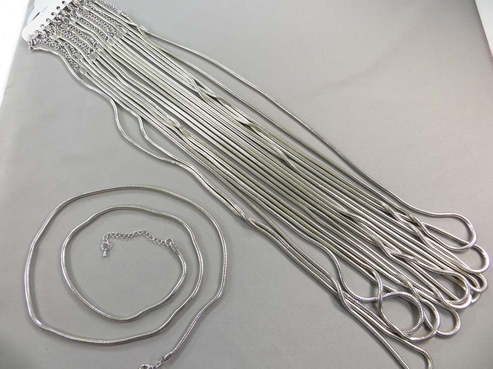 silver-plated-chain-necklace-03a