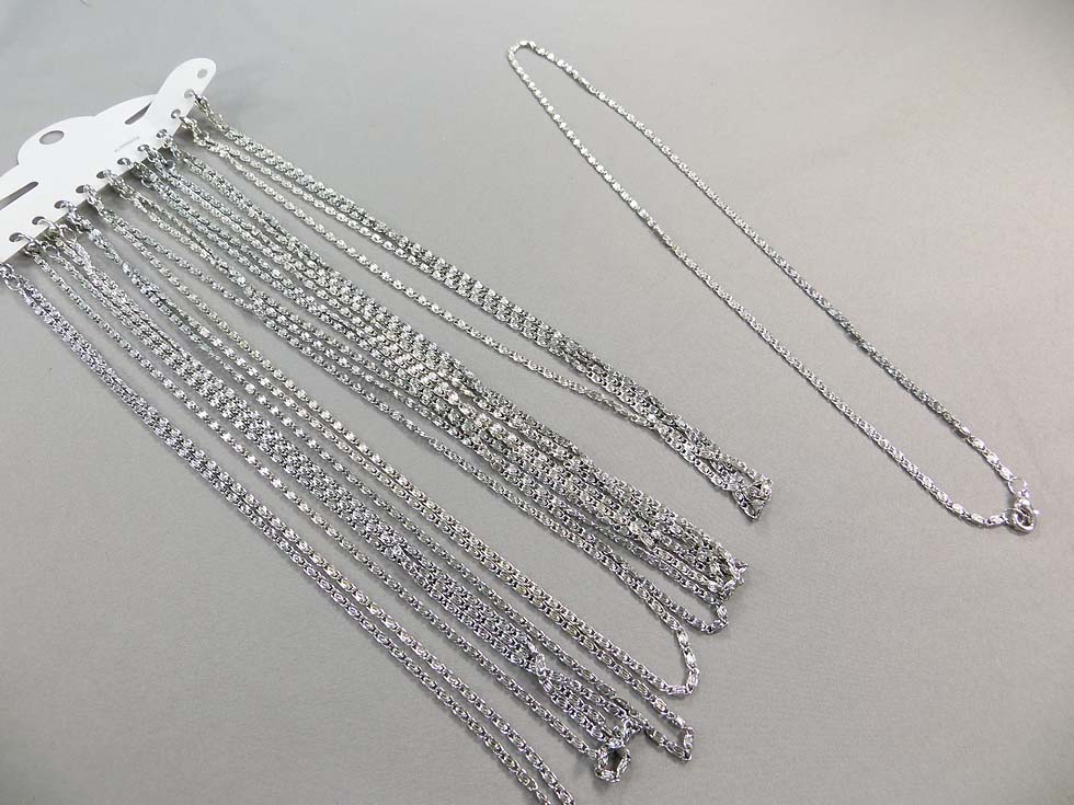 silver-plated-chain-necklace-04a