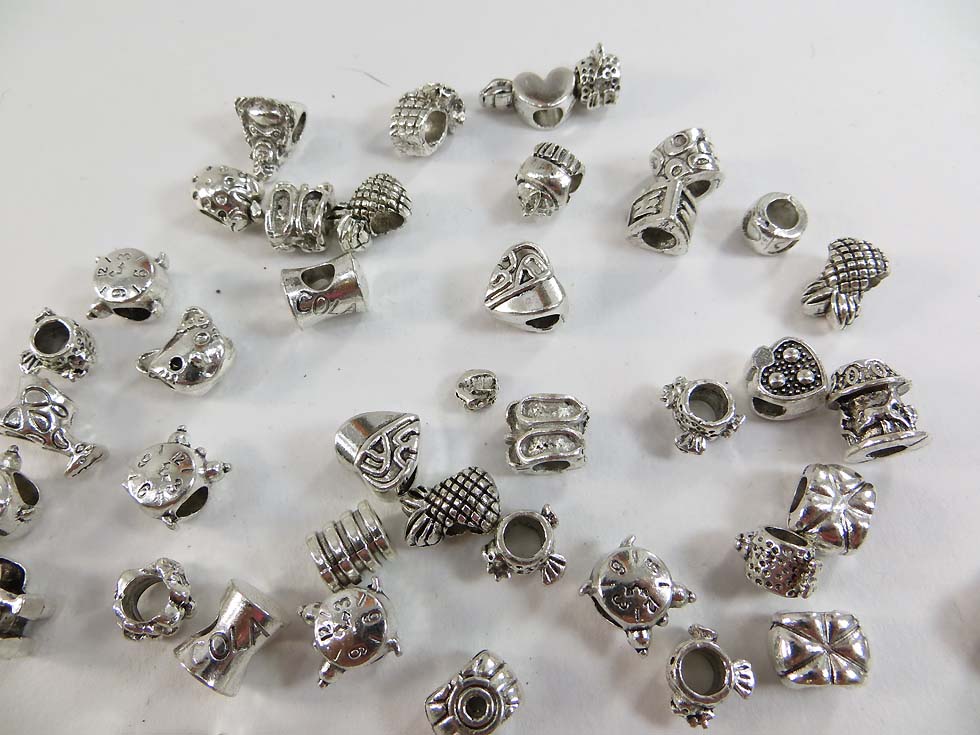 silver-plated-charm-dark-2-a
