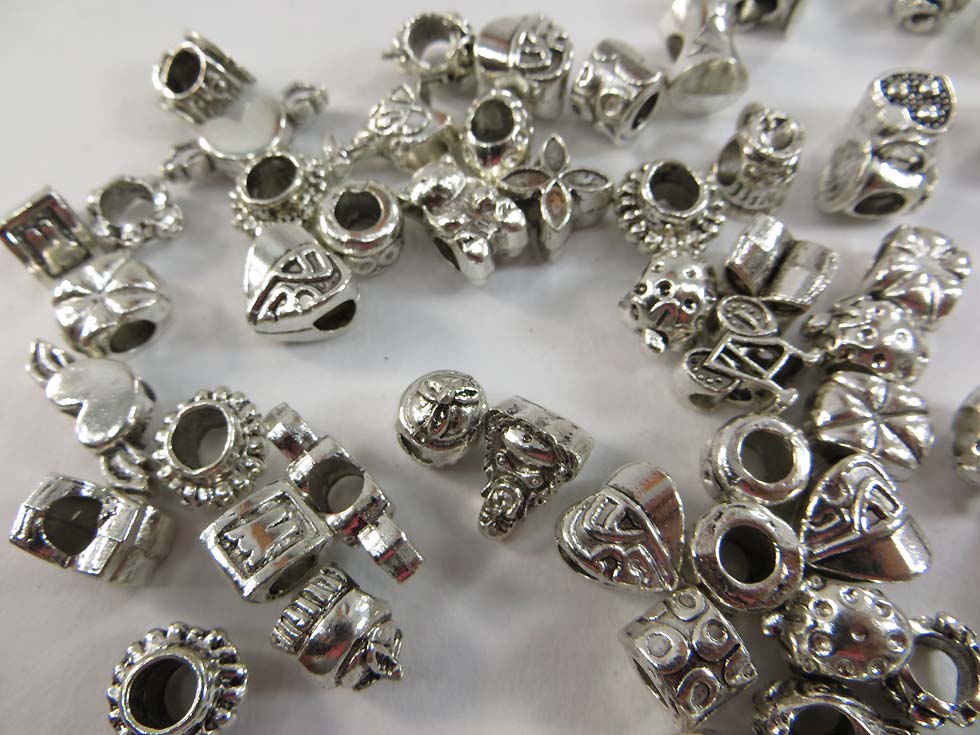 silver-plated-charm-dark-2-c