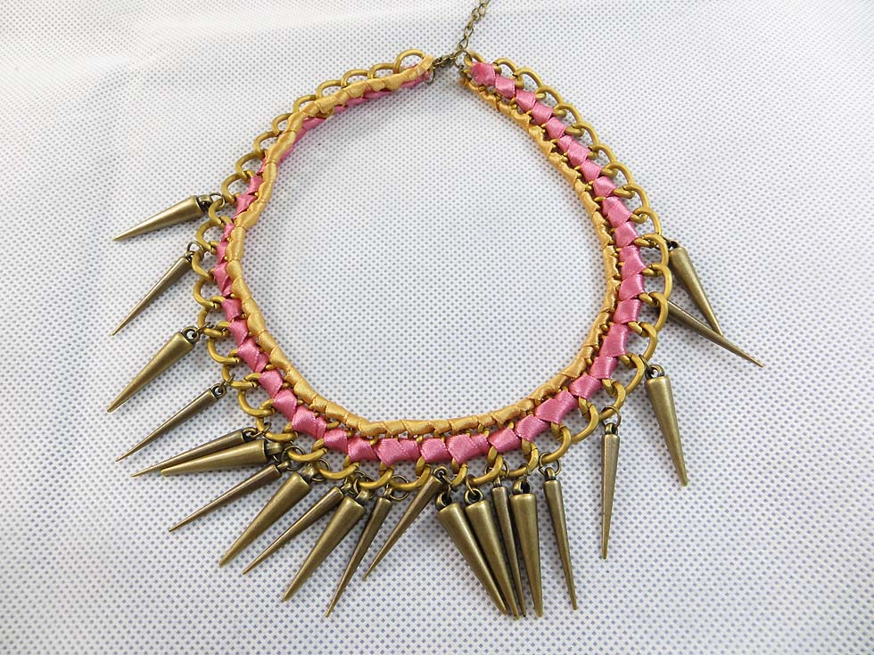 spike-punk-bracelet-1a