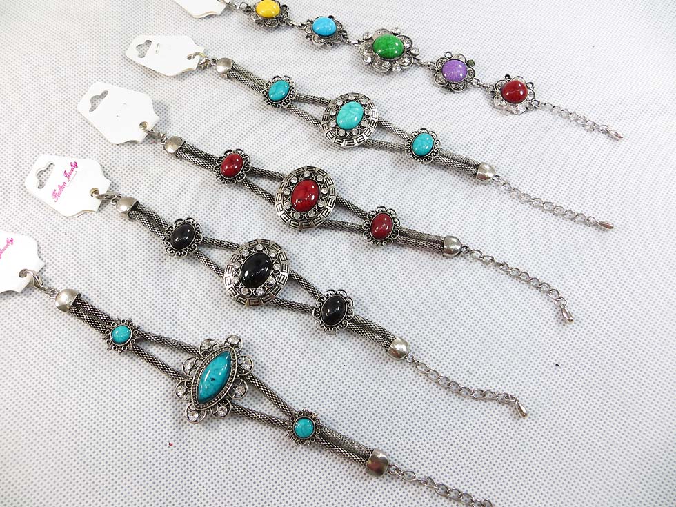 vintage-retro-cz-bracelet-silver-tone-2a