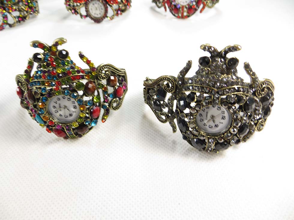 vintage-retro-watch-crystal-enamel-bangle-5e
