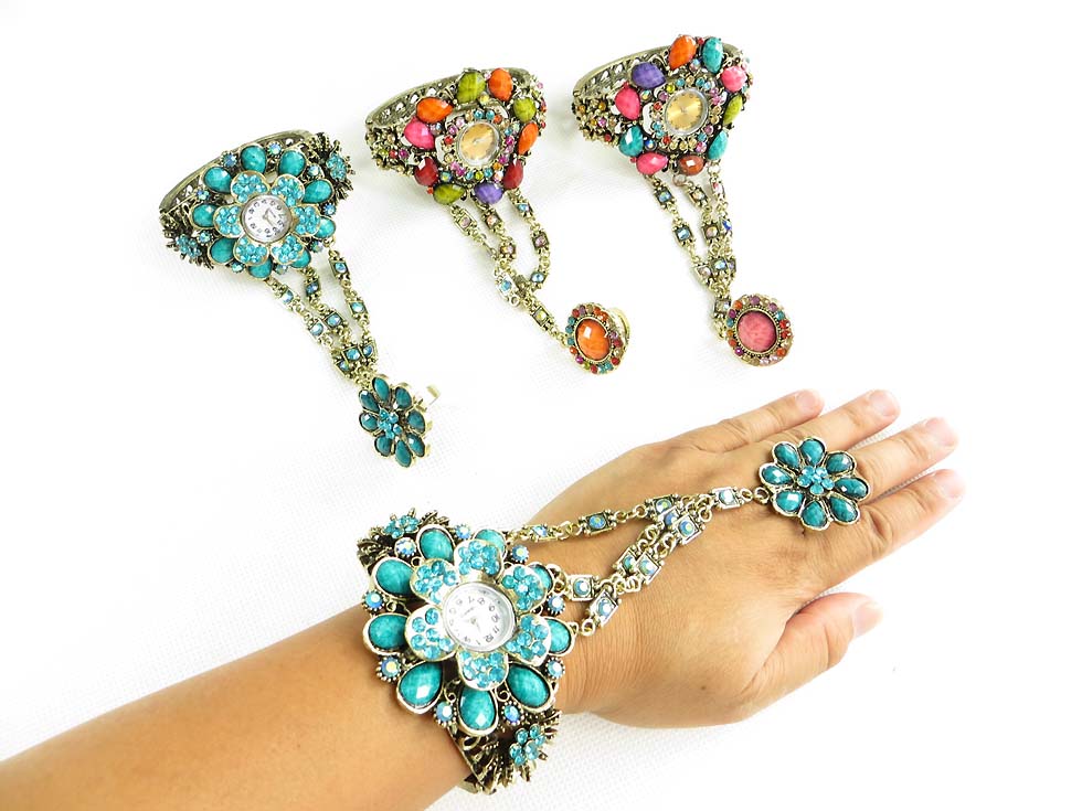 vintage-retro-watch-crystal-faux-gemstone-slave-bracelet-1a