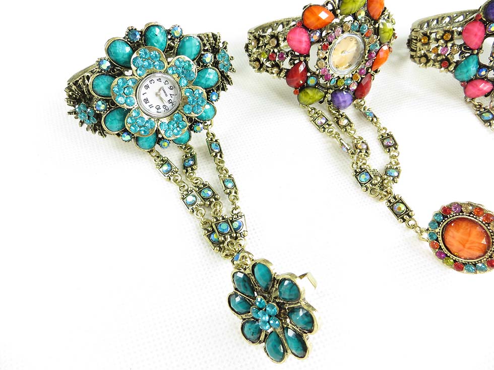 vintage-retro-watch-crystal-faux-gemstone-slave-bracelet-1c