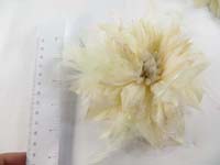 feather-glitter-flower-corsage-brooch-pin-ponytail-holder-01d