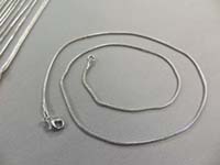 silver-plated-chain-necklace-02b