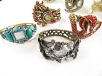 vintage-retro-watch-crystal-faux-gemstone-bangle-2g