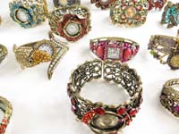 vintage-retro-watch-crystal-faux-gemstone-bangle-2h