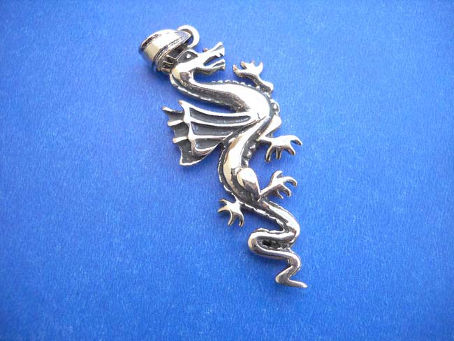Flying dragon bronze pendant, cheap fashion jewelry