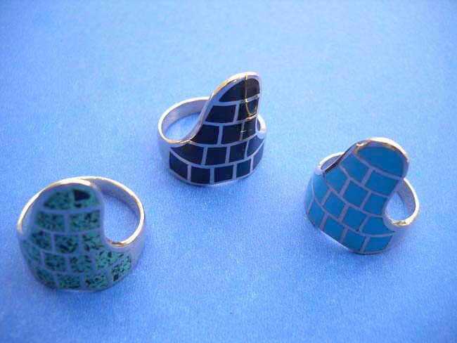Square chips and hat shape bronze ring Ring Stone: Black or red onyx, blue or green turquoise, seashell
