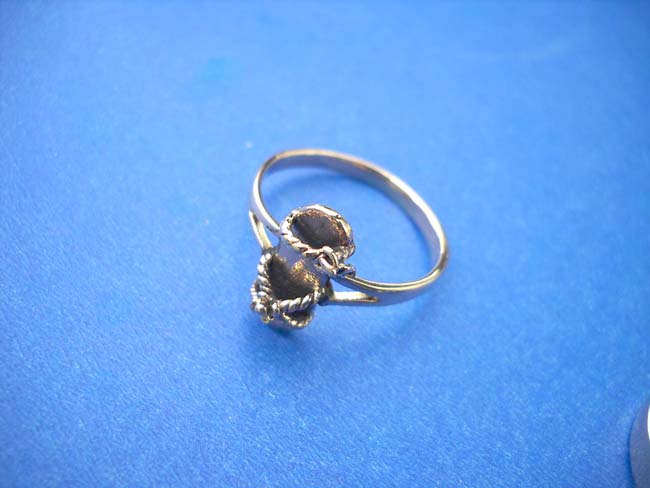 Sandle bronze ring
