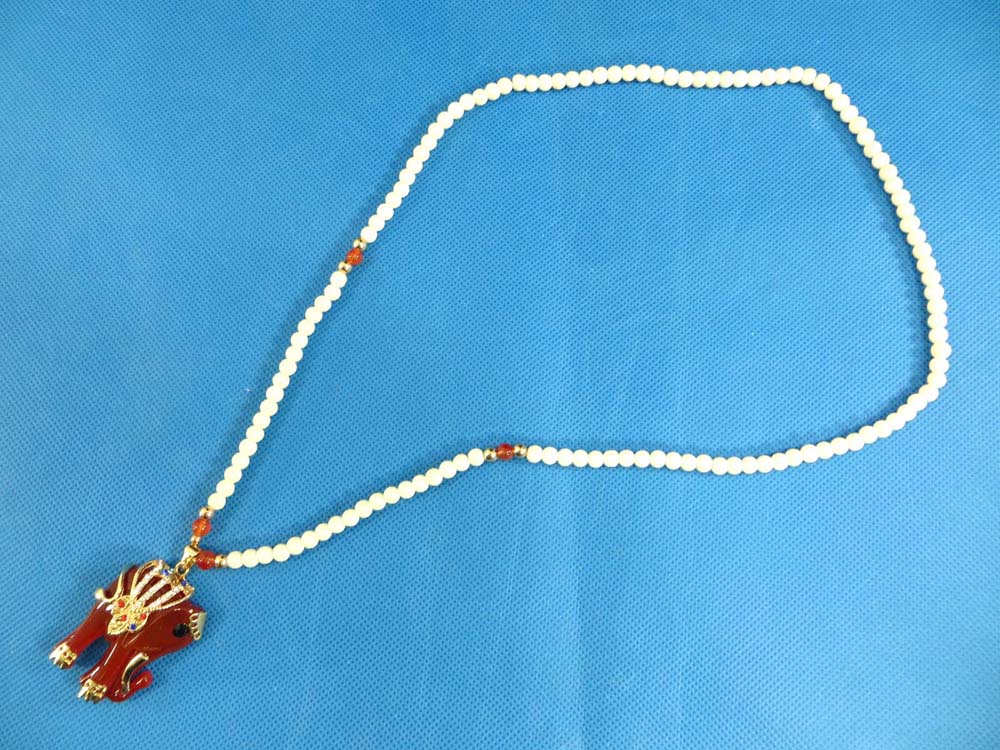elephant-necklace-58ka