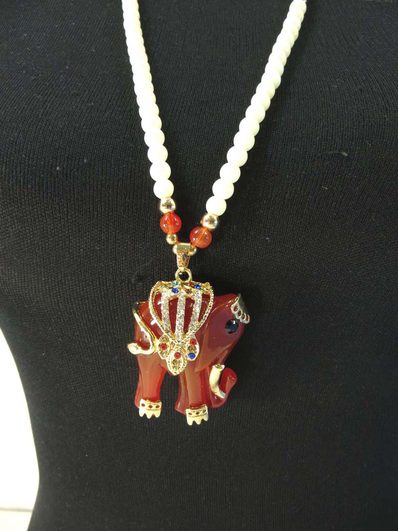 elephant-necklace-58ke