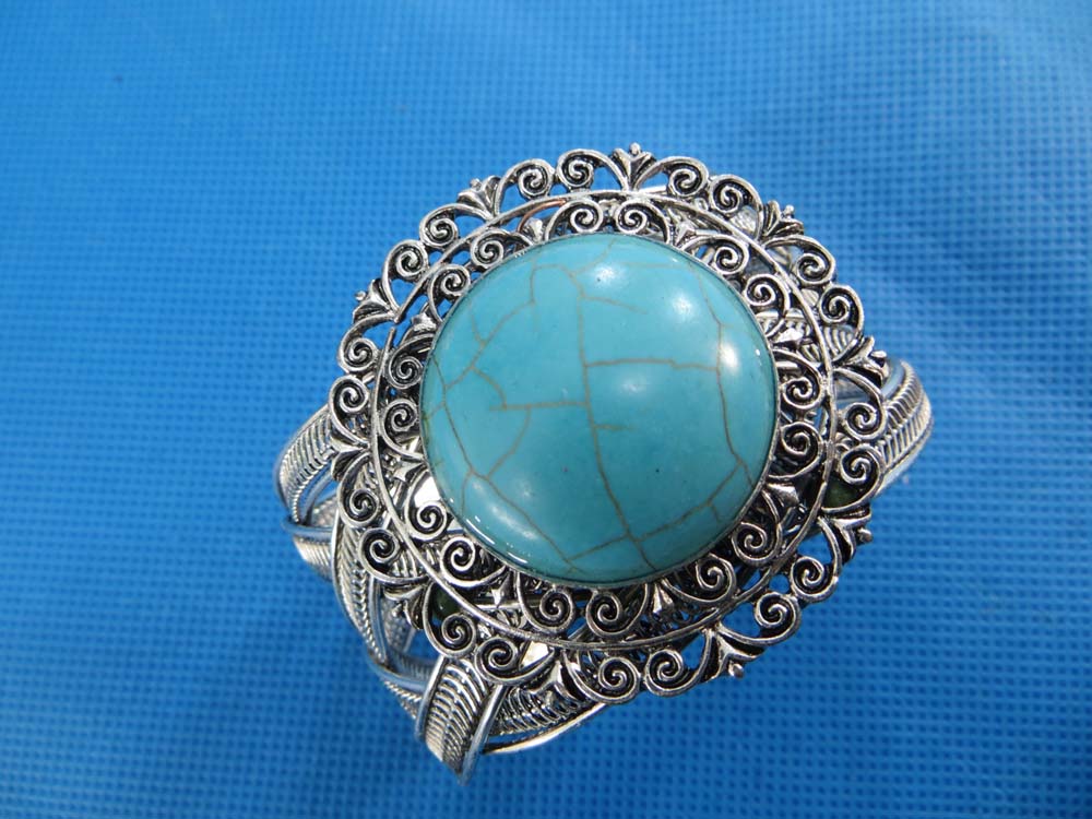 turquoise-bangle-83g