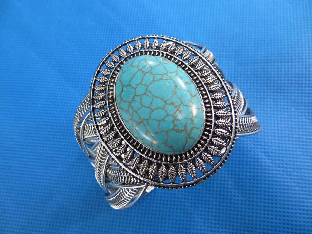 turquoise-bangle-83i
