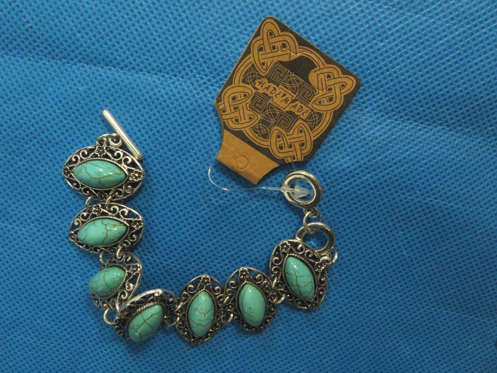 turquoise-bracelet-82c