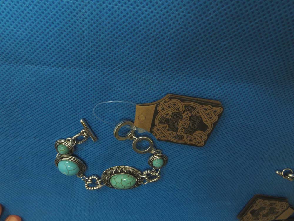 turquoise-bracelet-82i