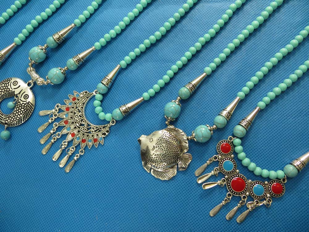 turquoise-necklace-75c