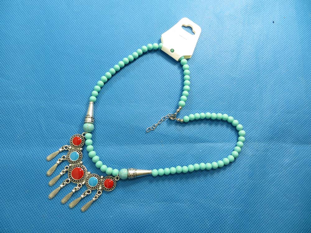turquoise-necklace-75o