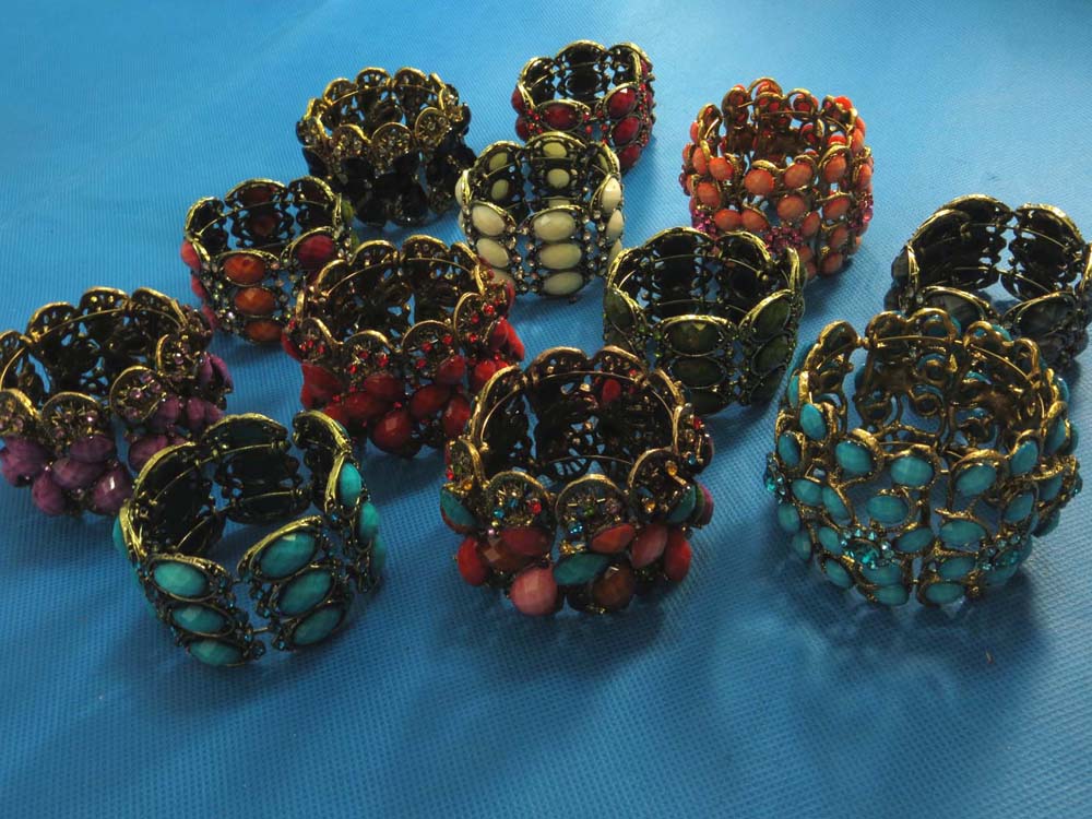 vintage-bangle-75g